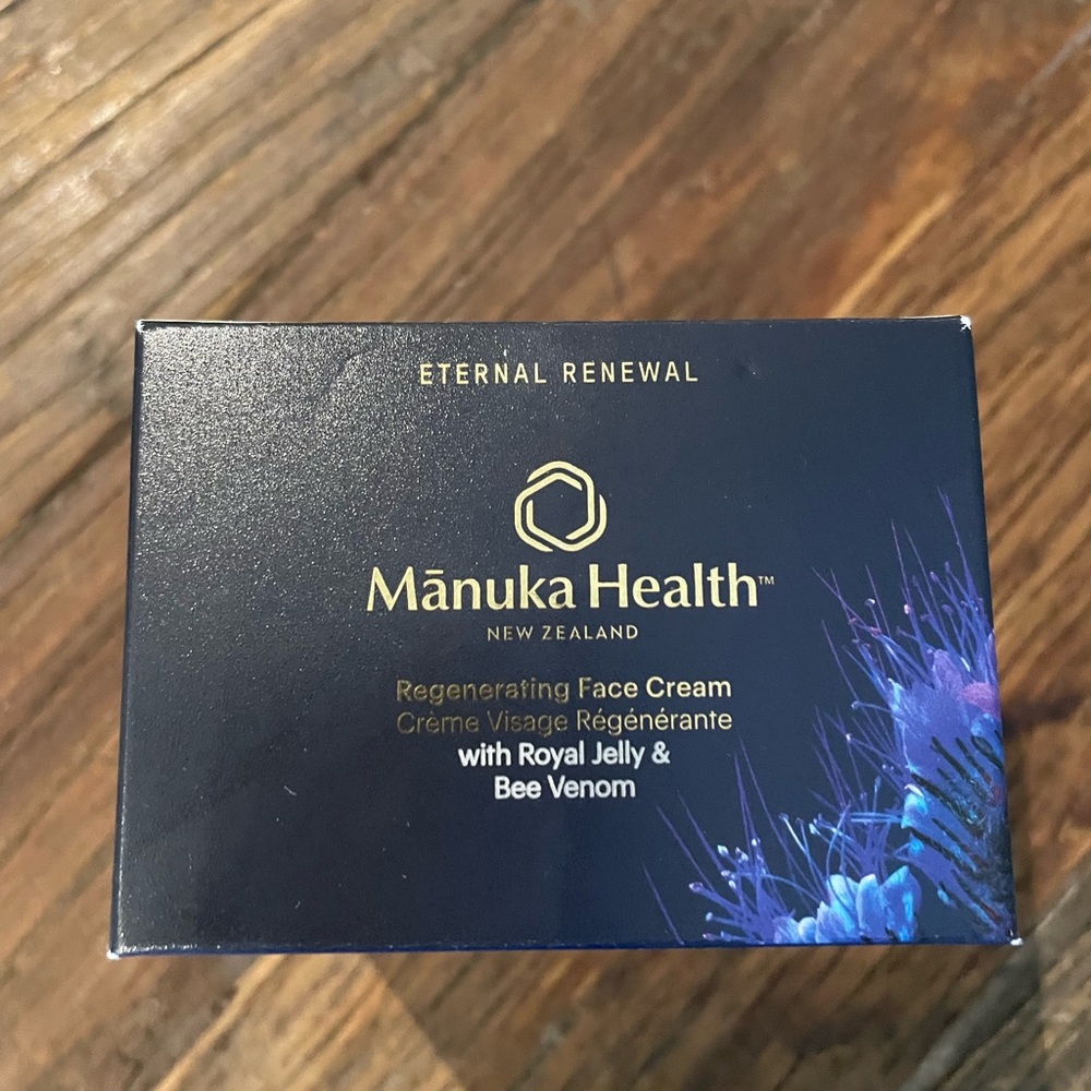Manuka Honey - External Renewal Regenerating Face Cream - New!
